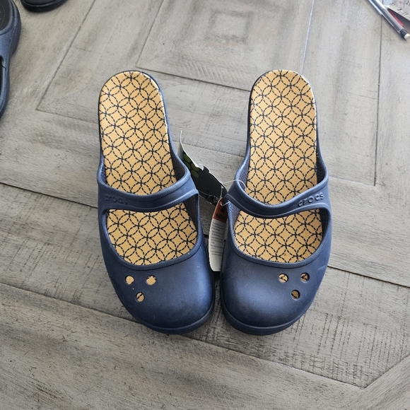 Crocs Frances Maryjane - Picture 2 of 6